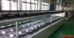 led路灯灯具加工车间